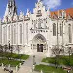 Bei Der Marienkirche Konukevi Mühlhausen