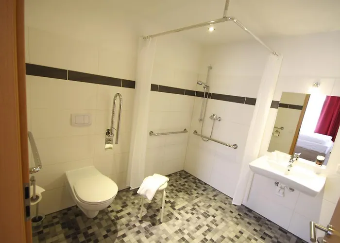 Bei Der Marienkirche 3* Mühlhausen